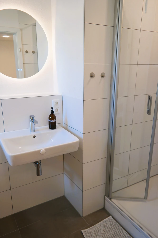 Ferienwohnung Bad Neustadt – Apartment 1 Dusche